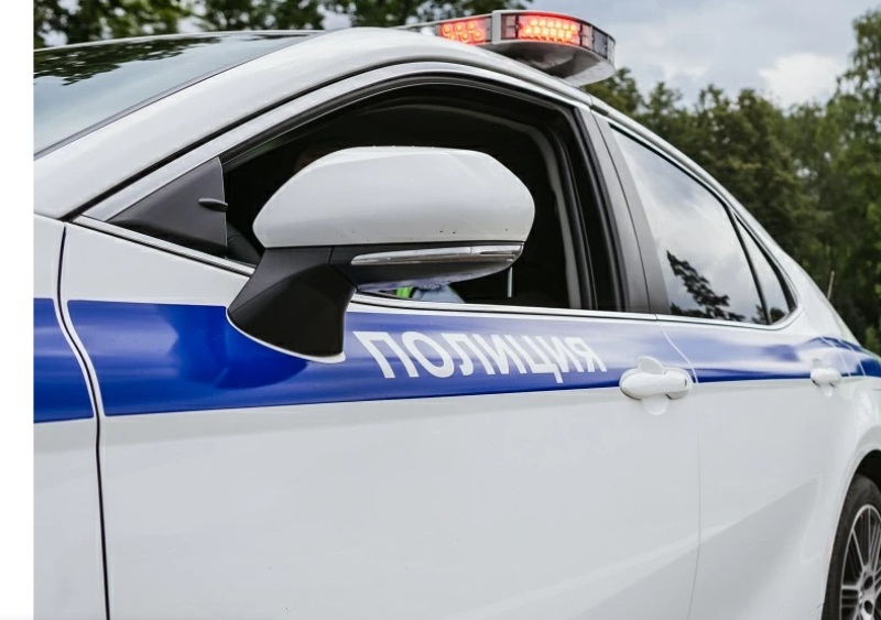 00policiaavto22
