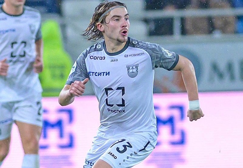 В ФК «Балтика» началась распродажа игроков: лот №1 – Петров. Стартовая цена – ₽100 млн 