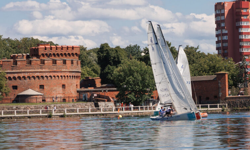 0000 regata 9