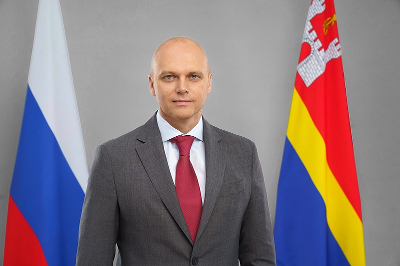 Погружение продолжается: рейтинг губернатора Беспрозванных за 2025 год