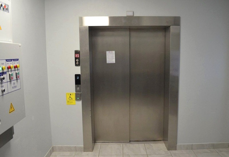 000 Lift 9