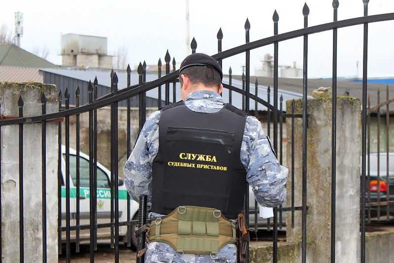 Калининградские приставы принудили должника погасить крупный долг за аренду 