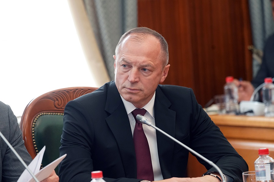Губернатор представил нового главу министерства регионального контроля и надзора Калининградской области